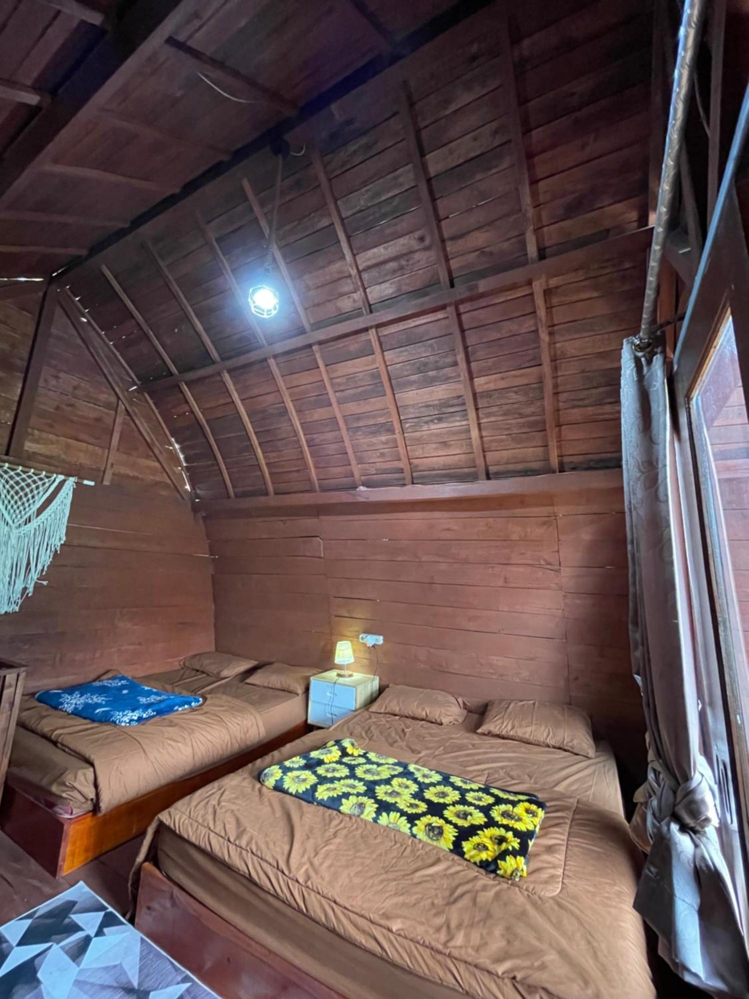 Homestay Queenzcabin 1 Tipe Lumbung *